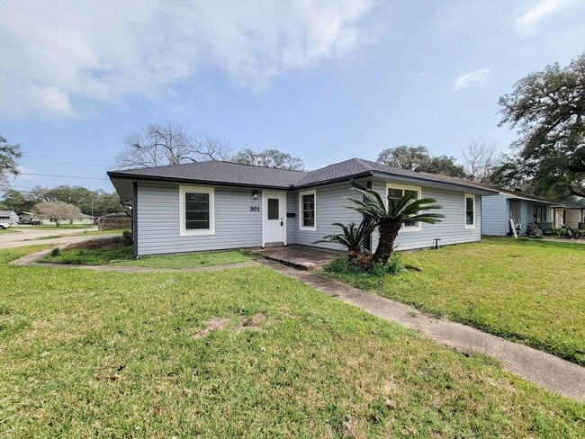 property at 301 Cypress St