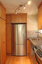 1829 NW Lovejoy St in Portland, OR - Building Photo - Building Photo