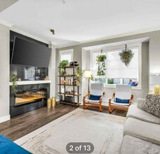 10151-10240 240 St in Maple Ridge, BC - Building Photo - Building Photo