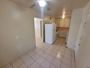 276 S 17th Ave in Yuma, AZ - Building Photo - Building Photo