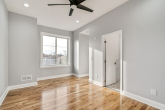 1544 W York St in Philadelphia, PA - Foto de edificio - Building Photo