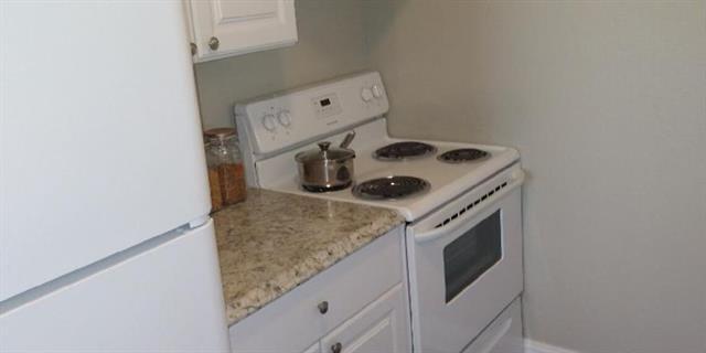 612 Londonderry Ln in Denton, TX - Building Photo