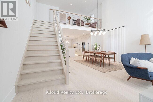 5389 Kindos St in Burlington, ON - Building Photo - Building Photo