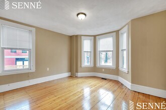 199 Beacon St, Unit B in Somerville, MA - Building Photo - Building Photo