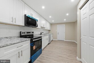 667 S Broadway in Pennsville Township, NJ - Building Photo - Building Photo