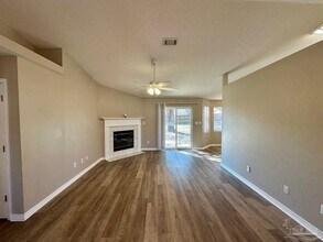3621 Pebble Ln in Milton, FL - Building Photo - Building Photo