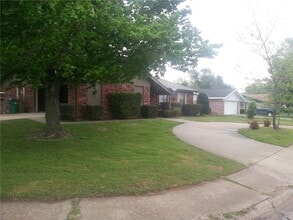 4106 Watkins Ave in Springdale, AR - Building Photo - Building Photo