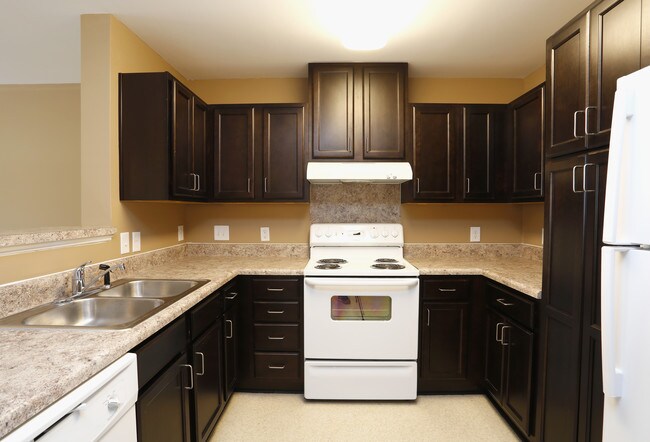 The Grande at Granite Falls-Senior 62+ years in Rolesville, NC - Building Photo - Interior Photo