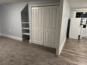 950 Wyoming Ave, Unit 3 in Kingston, PA - Foto de edificio - Building Photo