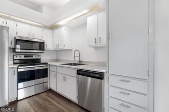 19378 Coraltree Ct in Lehigh Acres, FL - Building Photo - Building Photo