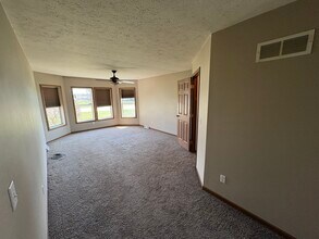 19515 Carter Ln in New Paris, IN - Building Photo - Building Photo