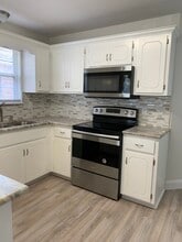 4553 Barrington Ln in Niceville, FL - Building Photo - Building Photo
