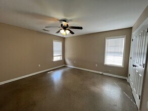 6900 Meadow Brook Dr in Olive Branch, MS - Building Photo - Building Photo