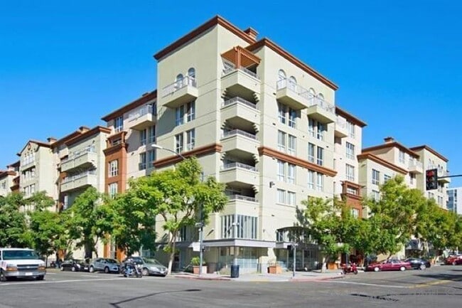 property at 1501 Front St