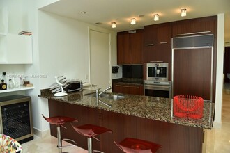 16001 Collins Ave, Unit 2302 in Sunny Isles Beach, FL - Building Photo - Building Photo