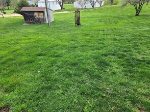 4730 Old Elizabethtown Rd in Hodgenville, KY - Building Photo - Building Photo