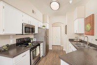 Building Photo - Pinnacle At Union Hills Apartments in Phoenix, Arizona