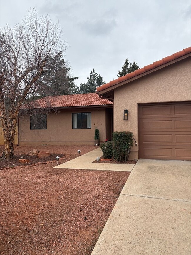 property at 115 Canyon Diablo Rd