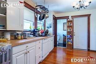 5 Niles St in Boston, MA - Building Photo