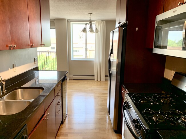property at 2800 W 44th St
