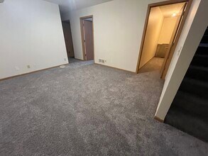 1010 Michelle Ct in Lincoln, NE - Building Photo - Building Photo