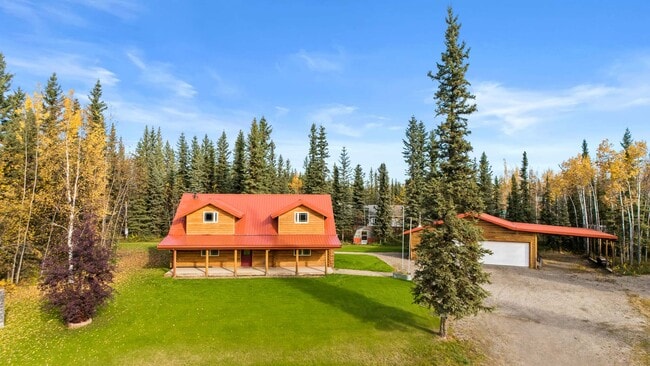 3650 Apache Ct in North Pole, AK - Building Photo - Building Photo