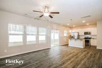 3232 Newell Vlg Dr in Charlotte, NC - Building Photo - Building Photo