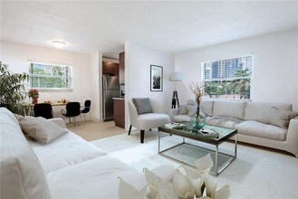 530 S Federal Hwy-Unit -14 in Fort Lauderdale, FL - Building Photo - Building Photo