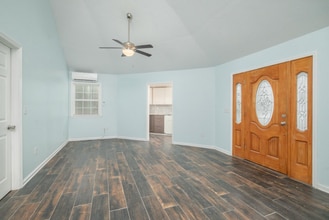 715 Roundhouse Rd in Starkville, MS - Building Photo - Building Photo