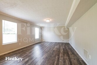 11056 Cool Winds Way in Fishers, IN - Building Photo - Building Photo