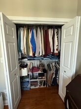 140 S River St, Unit 402 in Aurora, IL - Foto de edificio - Building Photo