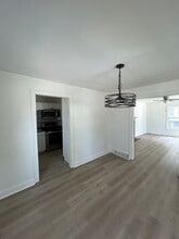 609 Center St in West Columbia, SC - Building Photo - Building Photo