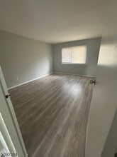 16 Broad St in Pompton Lakes, NJ - Building Photo - Building Photo