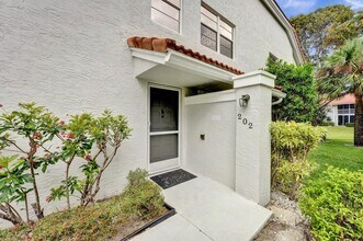 7669 Springwater Pl in Boynton Beach, FL - Building Photo - Building Photo