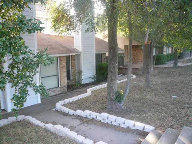 property at 3216 Tamarron Blvd