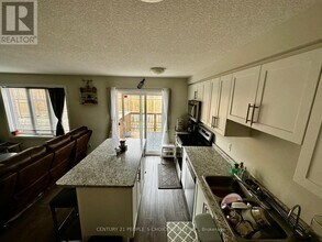 24-24 Morrison Road in Kitchener, ON - Building Photo - Building Photo