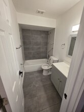 470 NE 18th Ave in Homestead, FL - Building Photo - Building Photo