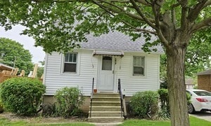 property at 1414 Highland Ave