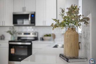 365 W Heil Ave in El Centro, CA - Building Photo - Building Photo