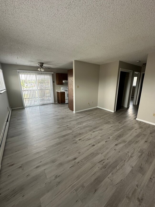 property at 4417 Parkview Dr