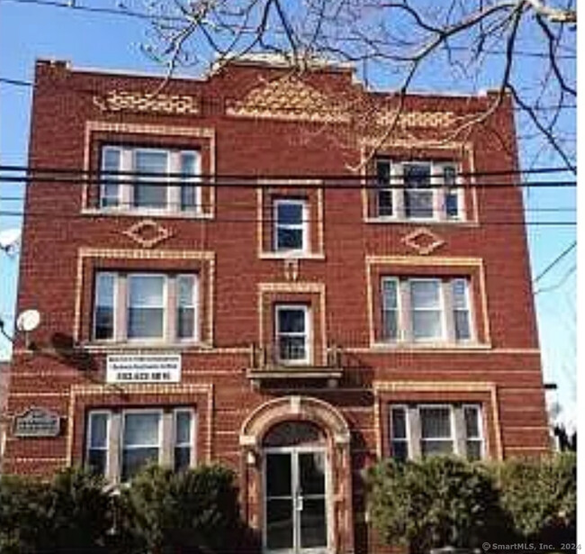property at 404 Charles St