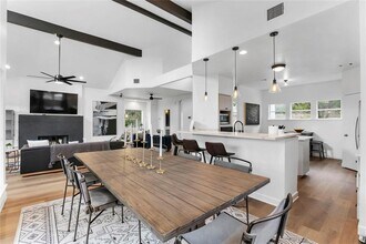 210 Finn St in Lakeway, TX - Building Photo - Building Photo
