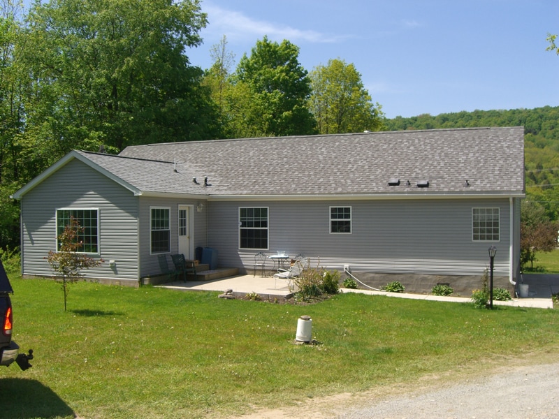 5088 Leraysville Rd in Warren Center, PA - Building Photo