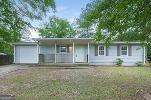6325 Steepleridge Ct in Riverdale, GA - Building Photo