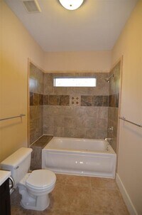 2120 McKee St photo'