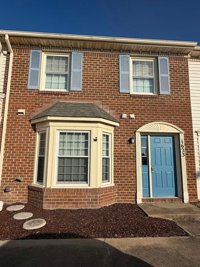 1623 Mantane Arch in Virginia Beach, VA - Building Photo - Building Photo