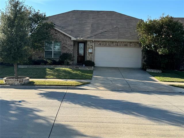 2111 Indigo Ln in Forney, TX - Building Photo