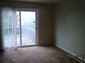 9525 Booth Ave in Kansas City, MO - Building Photo - Building Photo