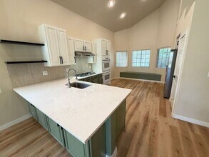 4012 Manning Mountain St in Las Vegas, NV - Building Photo - Building Photo