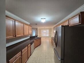 641 Orchard Falls Dr in Spring Lake, NC - Building Photo - Building Photo